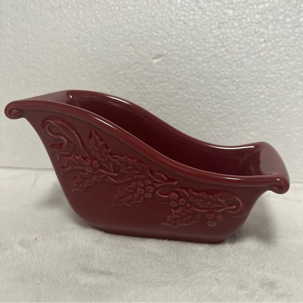 Longaberger Pottery Nature’s Garland Sleigh Dish in Paprika  Ceramic Bakeware